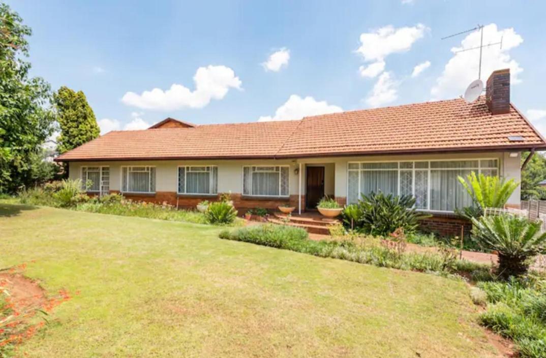 Revive Haven Guesthouse Roodepoort Exterior foto